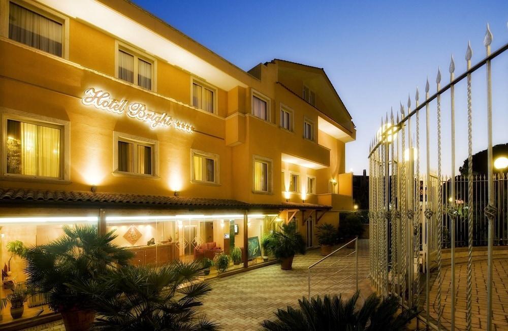 רומא Hotel Bright מראה חיצוני תמונה