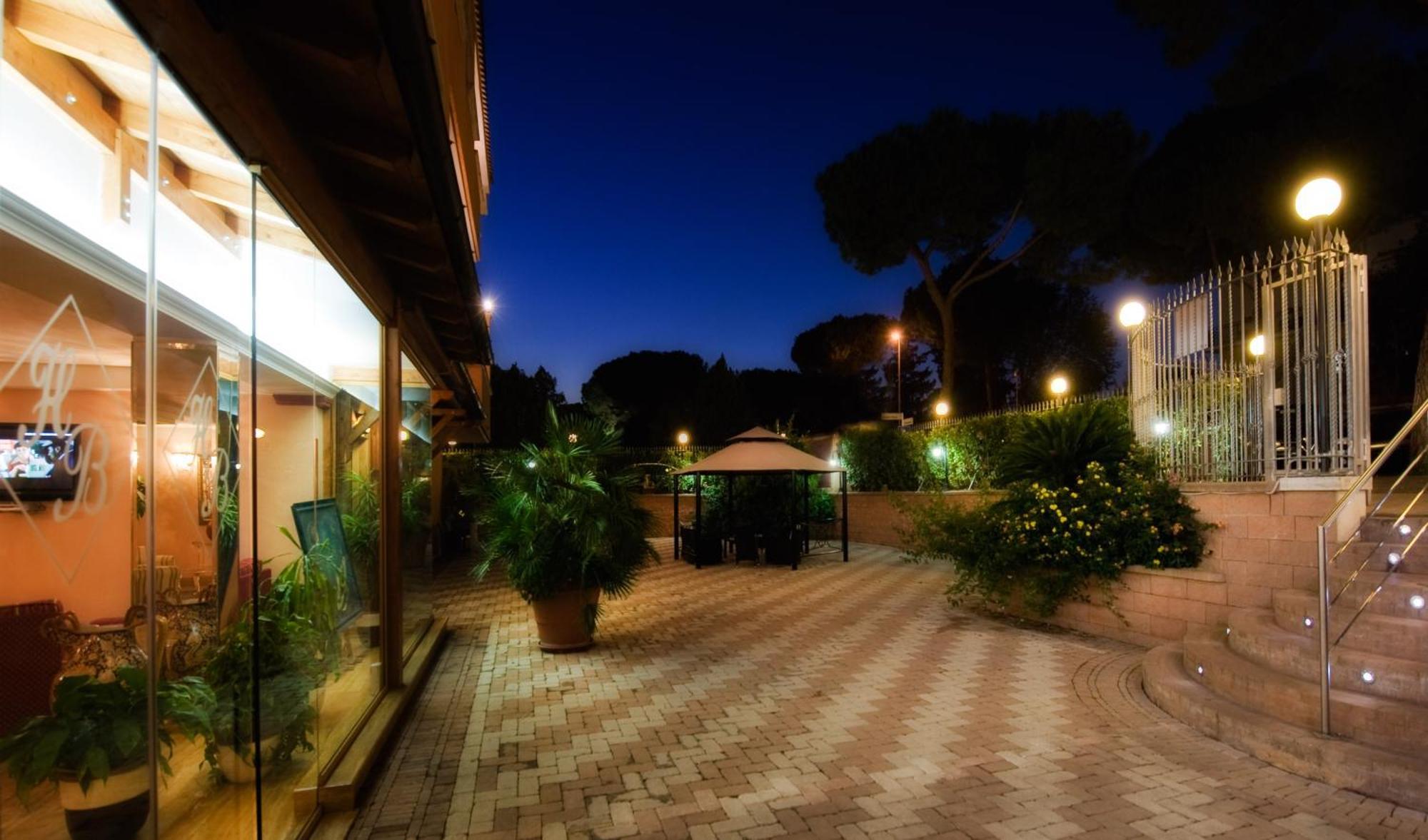 רומא Hotel Bright מראה חיצוני תמונה