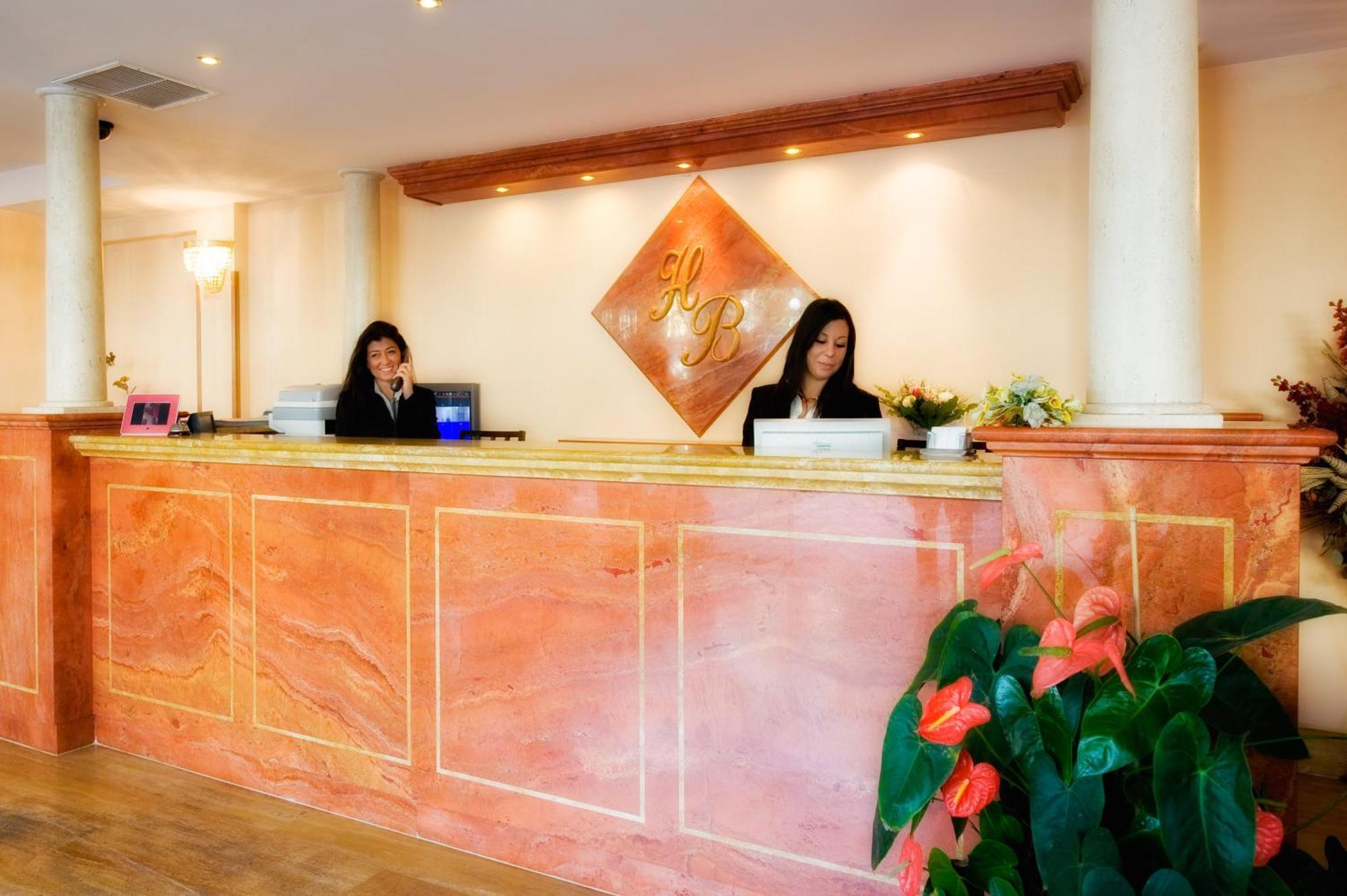 רומא Hotel Bright מראה חיצוני תמונה